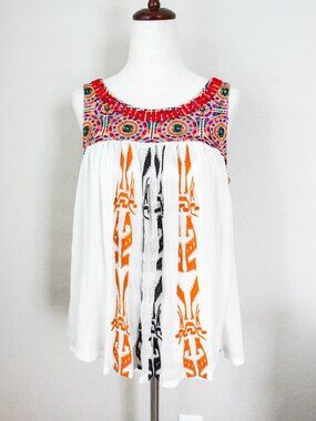 *Anthropologie* Akemi + Kin White Embroidered Cutout Bohemian Tank Top - XS